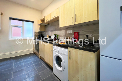 Thumbnail photo of 7 Bedroom Apartment in 79b Cardigan Road, Leeds, LS6 1EB