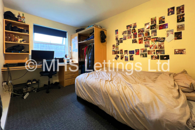 Thumbnail photo of 3 Bedroom Apartment in Flat 14, Welton Road, Leeds, LS6 1EE