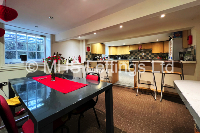 Thumbnail photo of 8 Bedroom Mid Terraced House in 76 St. Michaels Road, Leeds, LS6 3BG