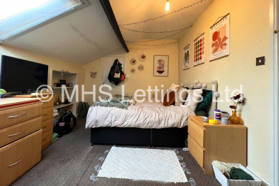 Thumbnail photo of 8 Bedroom Mid Terraced House in 76 St. Michaels Road, Leeds, LS6 3BG