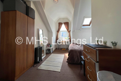 Thumbnail photo of 4 Bedroom Mid Terraced House in 34 Hessle Mount, Leeds, LS6 1EP