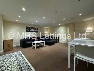 Rear Flat, 144a Woodsley Road, Leeds, LS2 9LZ