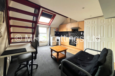 Flat 7, 3 Moorland Road, Leeds, LS6 1AL