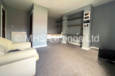 Thumbnail photo of 1 Bedroom Bedsit in Room 7, 4 Midland Road, Leeds, LS6 1BQ