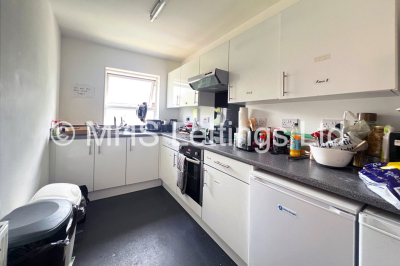Thumbnail photo of 1 Bedroom Bedsit in Room 7, 4 Midland Road, Leeds, LS6 1BQ