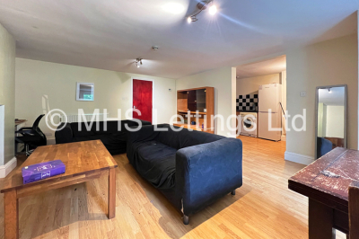 Thumbnail photo of 1 Bedroom Flat in Garden Flat, 239 Hyde Park Road, Leeds, LS6 1AG
