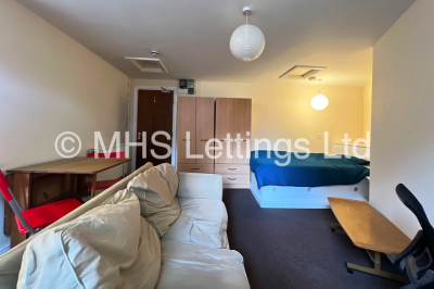Thumbnail photo of 1 Bedroom Flat in Flat 2b, 30 Hyde Park Terrace, Leeds, LS6 1BJ