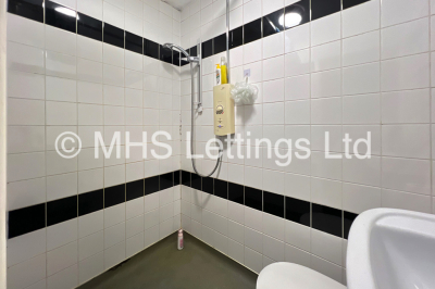 Thumbnail photo of 1 Bedroom Flat in Flat 2b, 30 Hyde Park Terrace, Leeds, LS6 1BJ