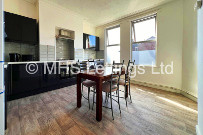 Thumbnail photo of 1 Bedroom Shared Flat in Room 4, 92a Queens Road, Leeds, LS6 1HU