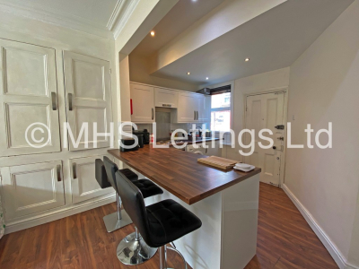 Thumbnail photo of 4 Bedroom End Terraced House in 2 Thornville Row, Leeds, LS6 1JN