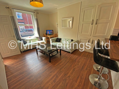 Thumbnail photo of 4 Bedroom End Terraced House in 2 Thornville Row, Leeds, LS6 1JN