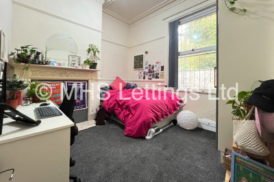 Thumbnail photo of 2 Bedroom Flat in 43b Regent Park Terrace, Leeds, LS6 2AX