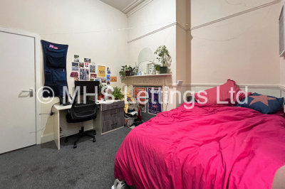 Thumbnail photo of 2 Bedroom Flat in 43b Regent Park Terrace, Leeds, LS6 2AX