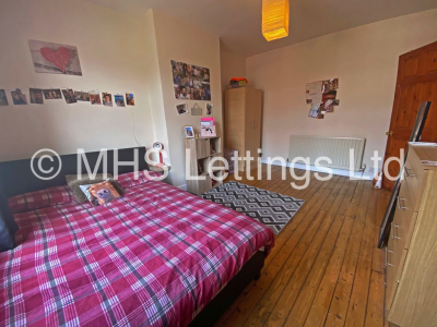 Thumbnail photo of 3 Bedroom Mid Terraced House in 5 Stanmore View, Leeds, LS4 2RW