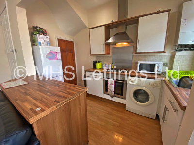 Thumbnail photo of 3 Bedroom Mid Terraced House in 5 Stanmore View, Leeds, LS4 2RW