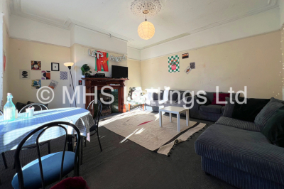 Thumbnail photo of 8 Bedroom Mid Terraced House in 37 Regent Park Terrace, Leeds, LS6 2AX