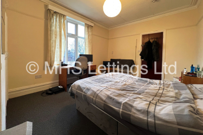 Thumbnail photo of 6 Bedroom Mid Terraced House in 46 Victoria Road, Leeds, LS6 1DL