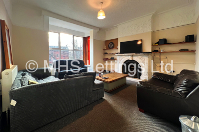 Thumbnail photo of 6 Bedroom Mid Terraced House in 46 Victoria Road, Leeds, LS6 1DL