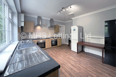Thumbnail photo of 7 Bedroom Semi-Detached House in 9b North Hill Road, Leeds, LS6 2EN