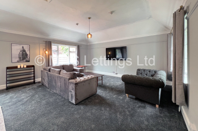 Thumbnail photo of 7 Bedroom Semi-Detached House in 9b North Hill Road, Leeds, LS6 2EN