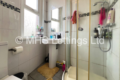Thumbnail photo of 5 Bedroom End Terraced House in 10 Glossop View, Leeds, LS6 2LQ