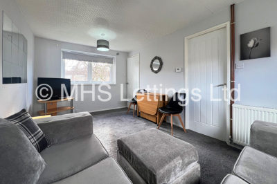 27 Holborn Green, Leeds, LS6 2RE