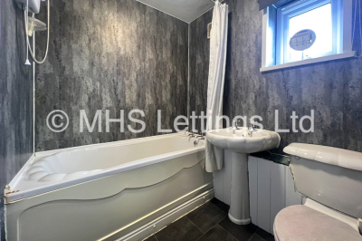 Thumbnail photo of 1 Bedroom Flat in 27 Holborn Green, Leeds, LS6 2RE