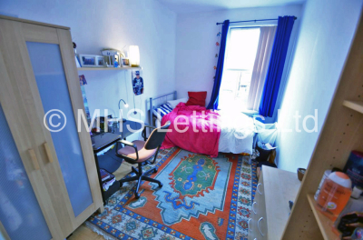 Thumbnail photo of 7 Bedroom Mid Terraced House in 49 Richmond Avenue, Leeds, LS6 1DB