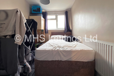 Thumbnail photo of 7 Bedroom Semi-Detached House in 63 St. Michaels Lane, Leeds, LS6 3BR 