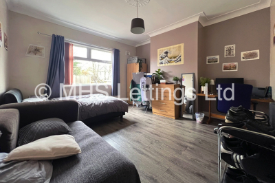 Thumbnail photo of 7 Bedroom Semi-Detached House in 63 St. Michaels Lane, Leeds, LS6 3BR 
