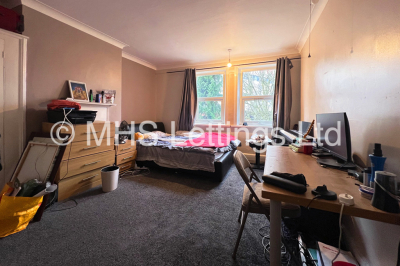 Thumbnail photo of 7 Bedroom Semi-Detached House in 63 St. Michaels Lane, Leeds, LS6 3BR 