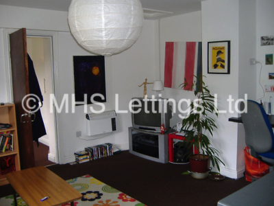 Thumbnail photo of 1 Bedroom Apartment in Flat 1B, 30 Hyde Park Terrace, Leeds, LS6 1BJ