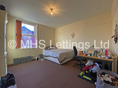 Thumbnail photo of 4 Bedroom Mid Terraced House in 84 Royal Park Road, Leeds, LS6 1JJ