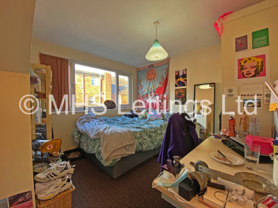 Thumbnail photo of 4 Bedroom Mid Terraced House in 84 Royal Park Road, Leeds, LS6 1JJ