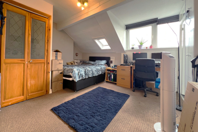 Thumbnail photo of 1 Bedroom Apartment in Top Floor Back Flat, 2 Manor Terrace, Leeds, LS6 1BU