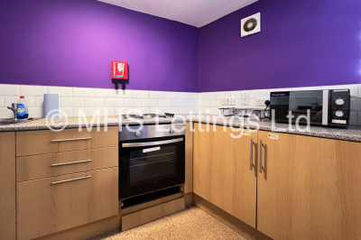 Thumbnail photo of 1 Bedroom Apartment in Pod Room 4, St. Ann's Lodge, St. Ann's Lane, Leeds, LS4 2SJ