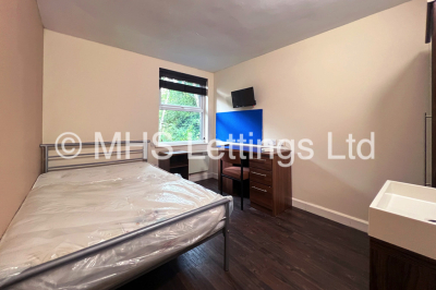 Thumbnail photo of 1 Bedroom Apartment in Pod Room 4, St. Ann's Lodge, St. Ann's Lane, Leeds, LS4 2SJ