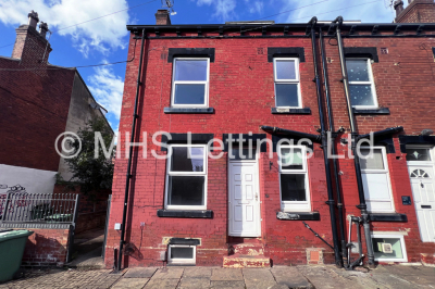 Thumbnail photo of 2 Bedroom Mid Terraced House in 48 Harold View, Leeds, LS6 1PP