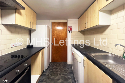 Thumbnail photo of 5 Bedroom Flat in 61A Cardigan Road, Leeds, LS6 1EB