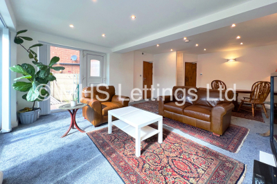 Thumbnail photo of 1 Bedroom Apartment in 83a Victoria Road, Leeds, LS6 1DR