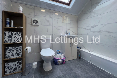 Thumbnail photo of 6 Bedroom Mid Terraced House in 27 Regent Terrace, Leeds, LS6 1NP