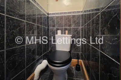 Thumbnail photo of 6 Bedroom Mid Terraced House in 27 Regent Terrace, Leeds, LS6 1NP