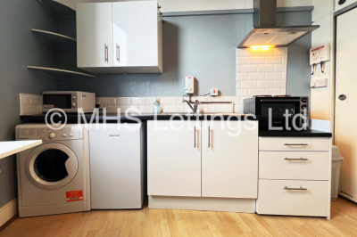 Thumbnail photo of 1 Bedroom Apartment in Ground Floor Rear Flat 2 Manor Terrace, Leeds, LS6 1BU