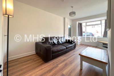 Thumbnail photo of 2 Bedroom Mid Terraced House in 42 Welton Mount, Leeds, LS6 1ET
