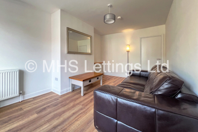 Thumbnail photo of 2 Bedroom Mid Terraced House in 42 Welton Mount, Leeds, LS6 1ET