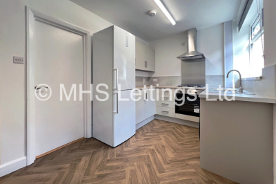 Thumbnail photo of 2 Bedroom Mid Terraced House in 42 Welton Mount, Leeds, LS6 1ET