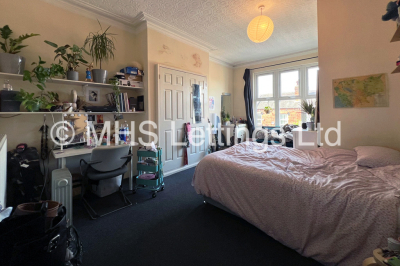 Thumbnail photo of 9 Bedroom Mid Terraced House in 213 Hyde Park Road, Leeds, LS6 1AH