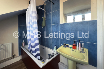 Thumbnail photo of 9 Bedroom Mid Terraced House in 213 Hyde Park Road, Leeds, LS6 1AH