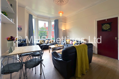 Thumbnail photo of 8 Bedroom Mid Terraced House in 7 Regent Park Terrace, Leeds, LS6 2AX