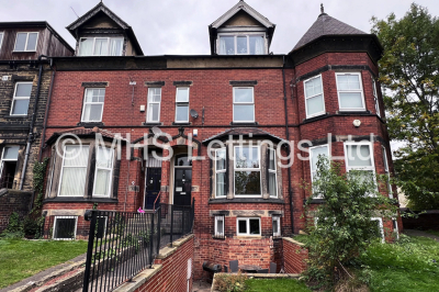 Thumbnail photo of 8 Bedroom Mid Terraced House in 7 Regent Park Terrace, Leeds, LS6 2AX